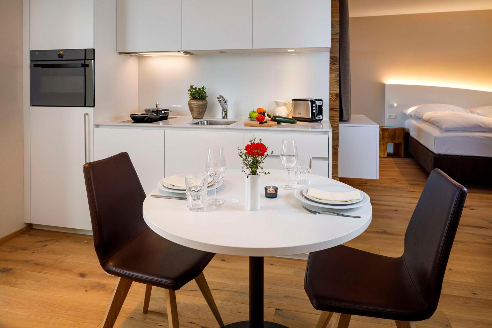 Hotel Allegra Lodge Kloten Eksteriør bilde
