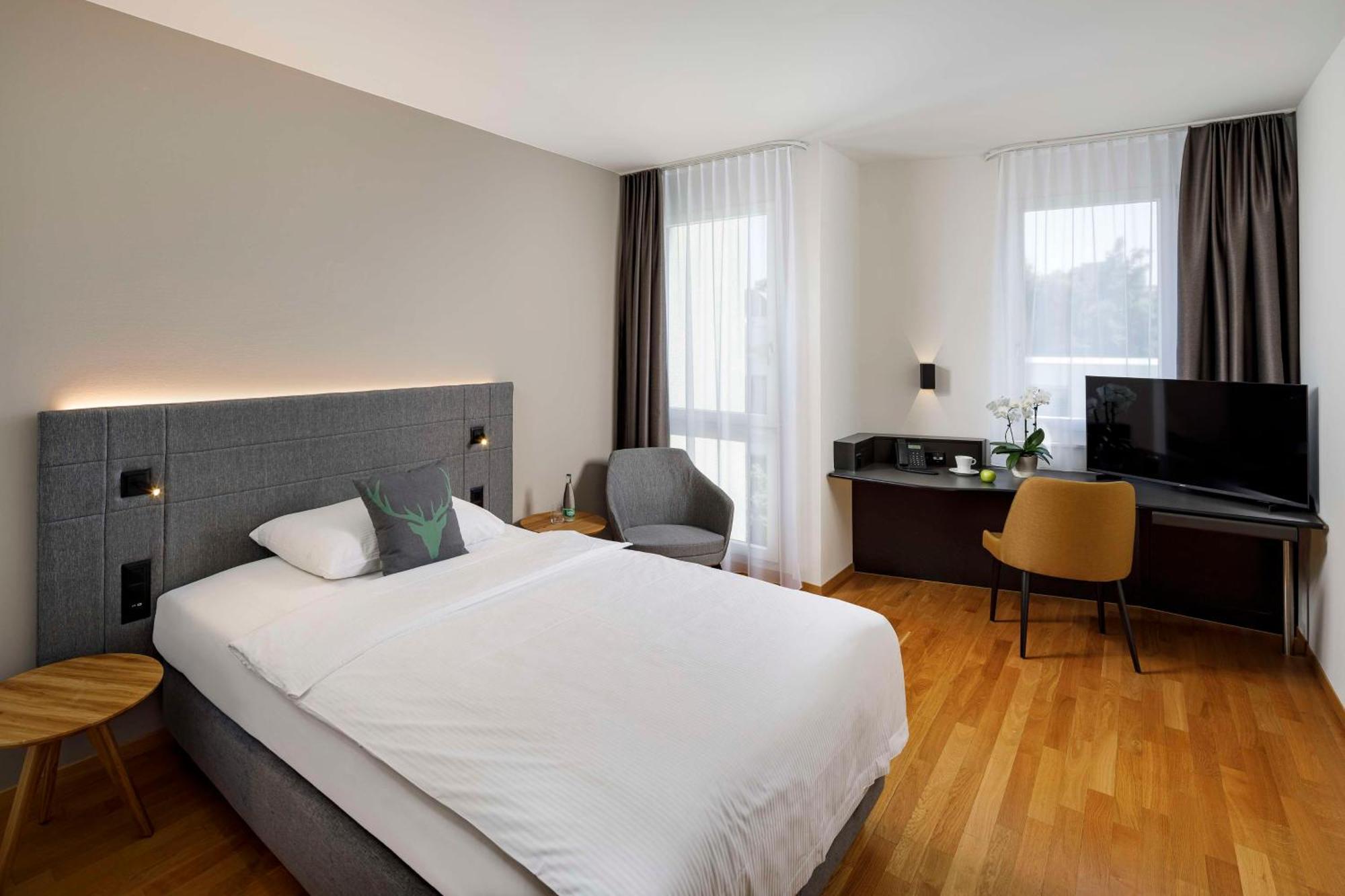 Hotel Allegra Lodge Kloten Eksteriør bilde